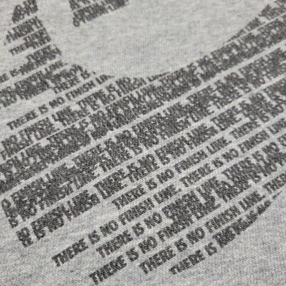 Nike Sweatshirt Size Medium "There Is No Finish Line" Nike Swoosh Graphic Print - Picture 4 of 6